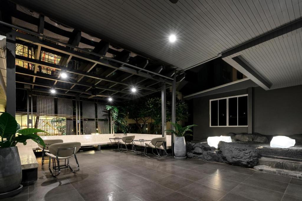 Hinn - Namm Hotel Hua Hin Exteriör bild